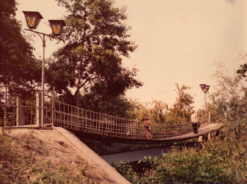 Chronik 1973: Kettenbrücke